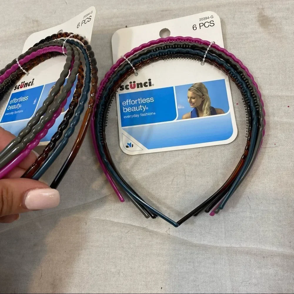 Lot of Brand New Girls Hair Accessories‎